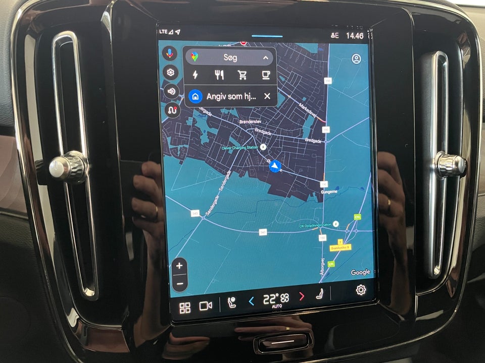 Volvo XC40 ReCharge Extended Range Plus 5d