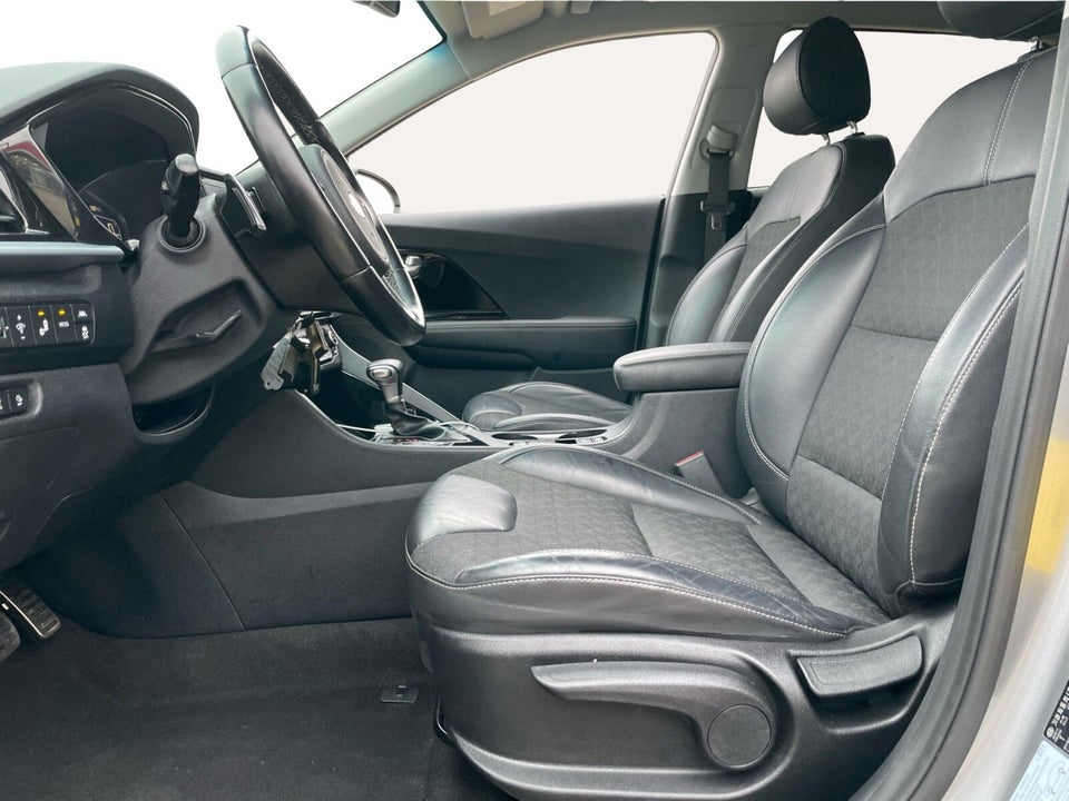 Kia Niro 1,6 PHEV Advance DCT 5d