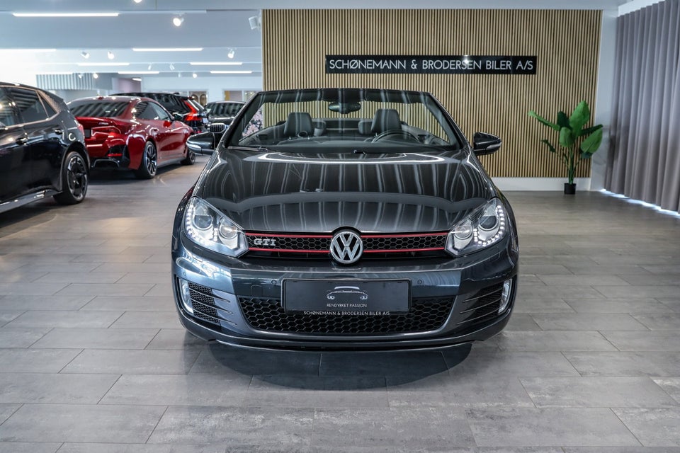 VW Golf VI 2,0 GTi Cabriolet DSG 2d