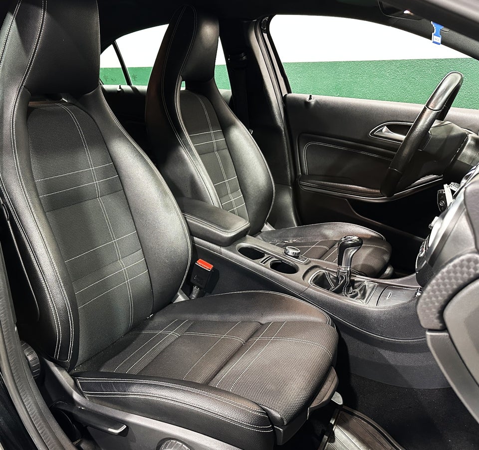 Mercedes A180 d 1,5 Urban 5d