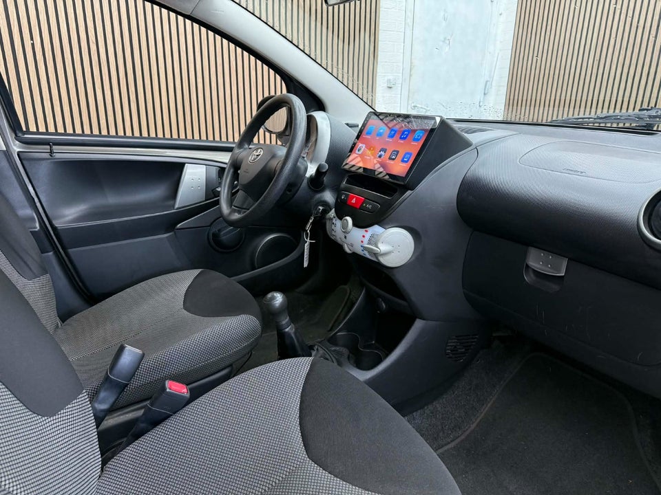 Toyota Aygo 1,0 VVT-i T2 Air 5d