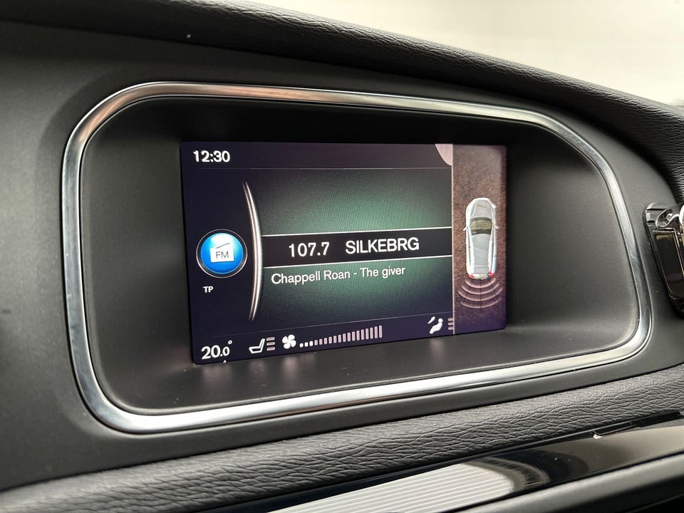 Volvo V40 CC 1,5 T3 152 aut. 5d