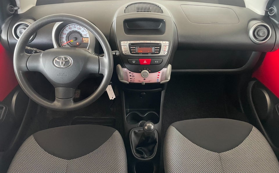 Toyota Aygo 1,0 VVT-i T2 Air Connect 5d