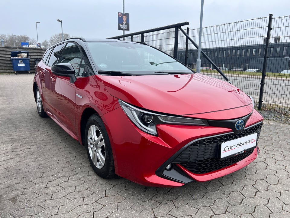 Toyota Corolla 1,8 Hybrid Active Premium Touring Sports MDS 5d