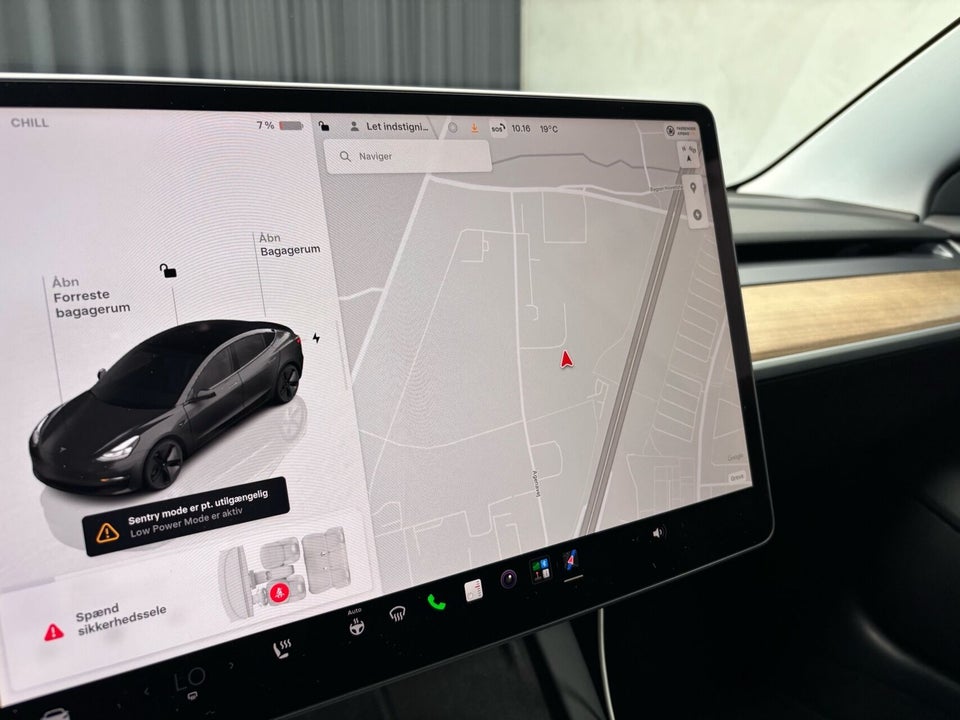 Tesla Model 3 RWD 4d