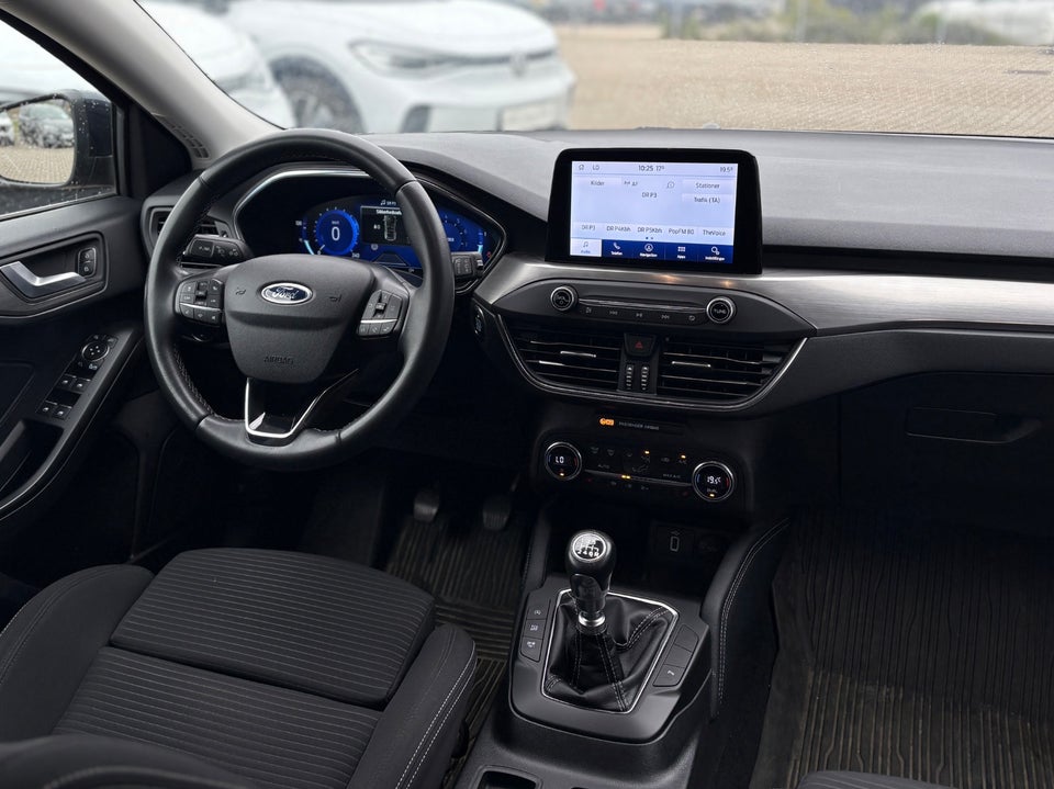 Ford Focus 1,0 EcoBoost mHEV Titanium X stc. 5d