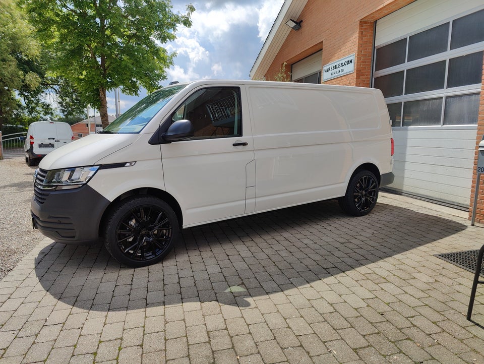 VW Transporter 2,0 TDi 150 Kassevogn DSG lang