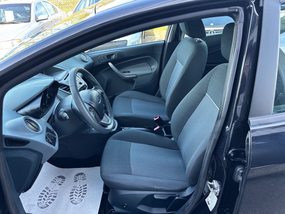 Ford Fiesta 1,25 60 Ambiente 5d