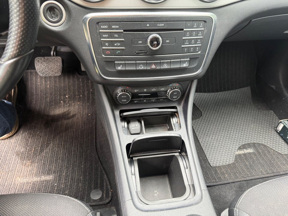 Mercedes CLA200 1,6 AMG Line Shooting Brake aut. 5d