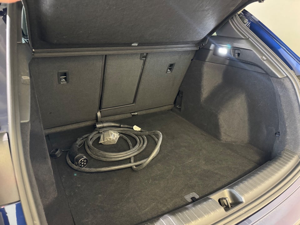 Audi Q4 e-tron 40 S-line 5d