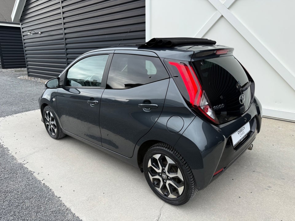 Toyota Aygo 1,0 VVT-i x-sky 5d