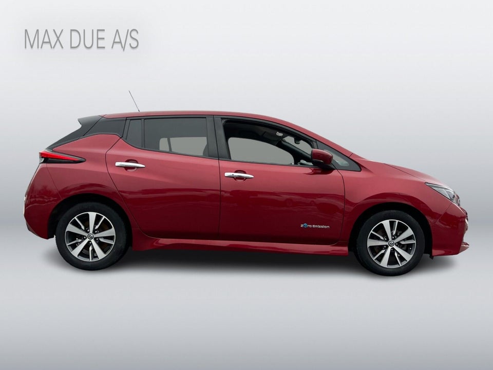 Nissan Leaf 40 Acenta 5d