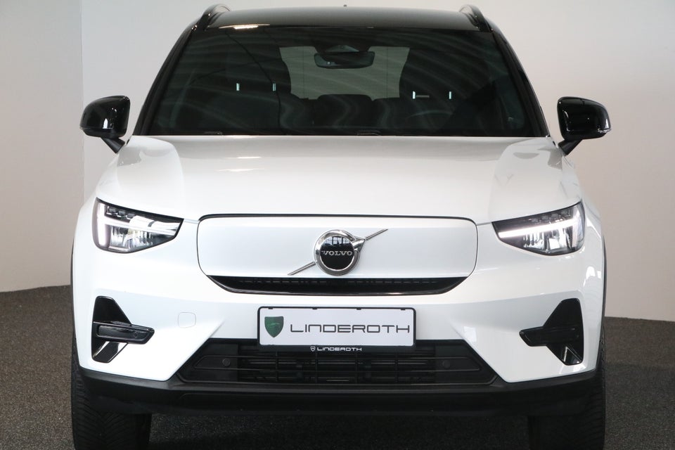 Volvo XC40 ReCharge Extended Range Plus 5d