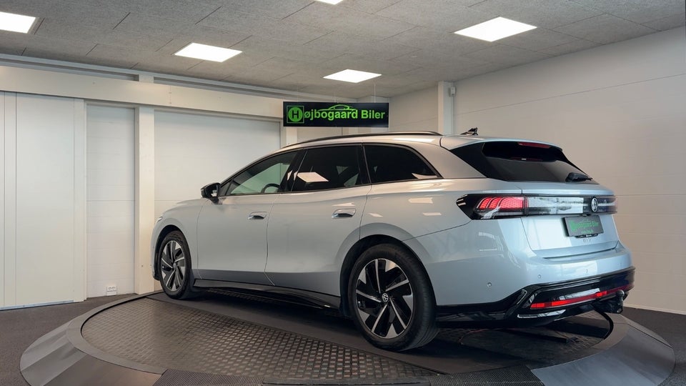 VW ID.7 77 Style Tourer 5d