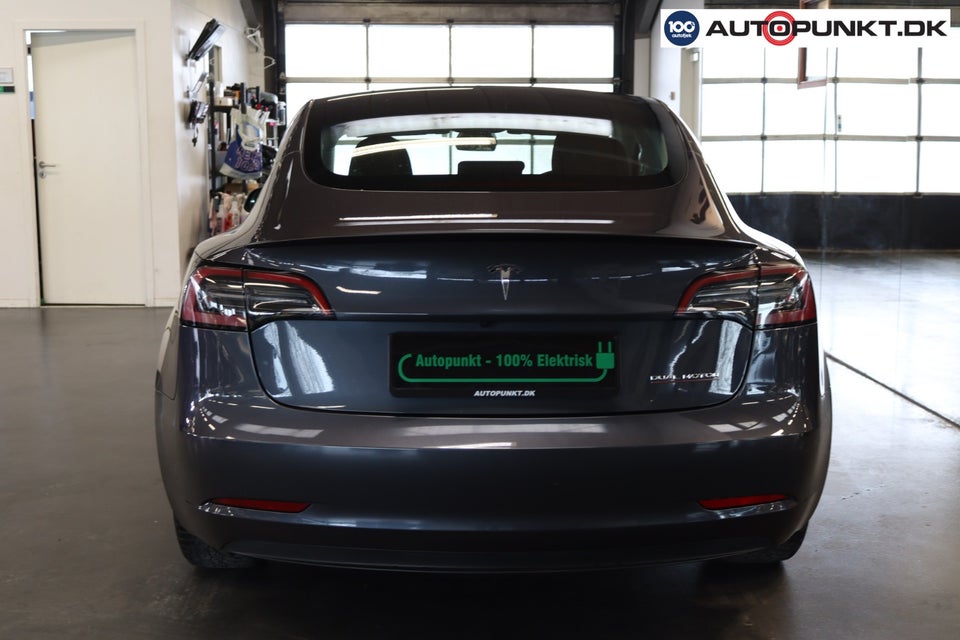 Tesla Model 3 Performance AWD 4d