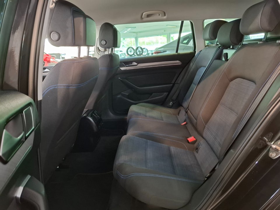 VW Passat 1,4 GTE High Variant DSG 5d