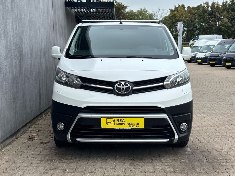 Toyota ProAce 2,0 D 120 Long Comfort 6d