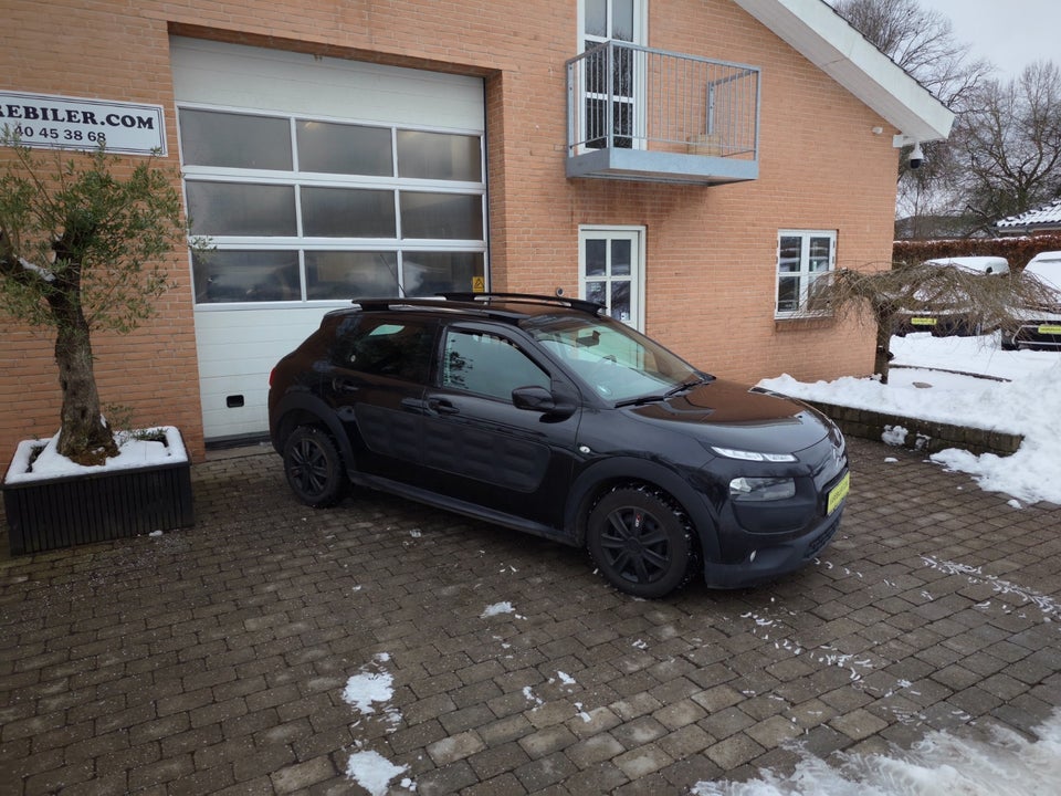 Citroën C4 Cactus 1,6 BlueHDi 100 Feel Van 5d