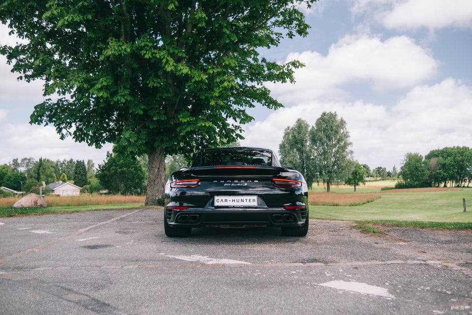 Porsche 911 Turbo S 3,8 Coupé PDK 2d