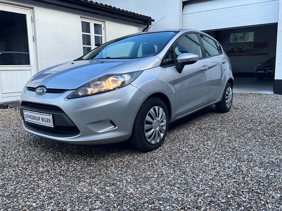 Ford Fiesta 1,6 TDCi 90 ECO 5d