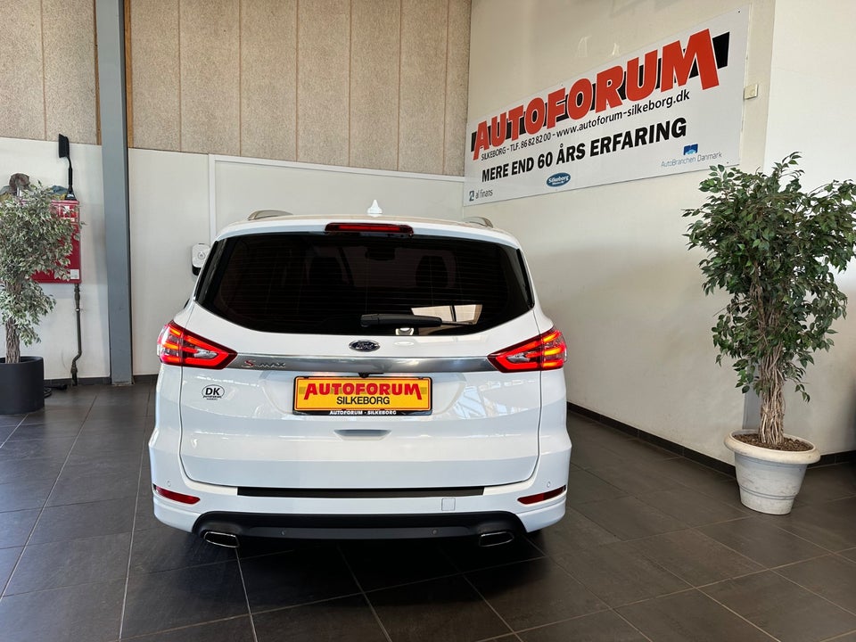 Ford S-MAX 2,0 EcoBlue Titanium aut. Van 5d