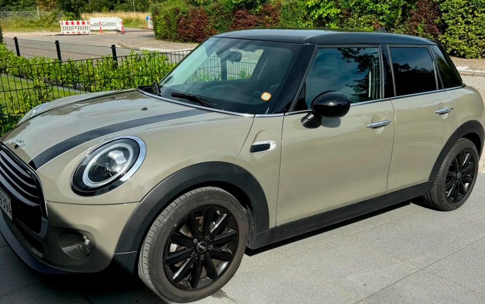 MINI Cooper 1,5 Essential aut. 5d