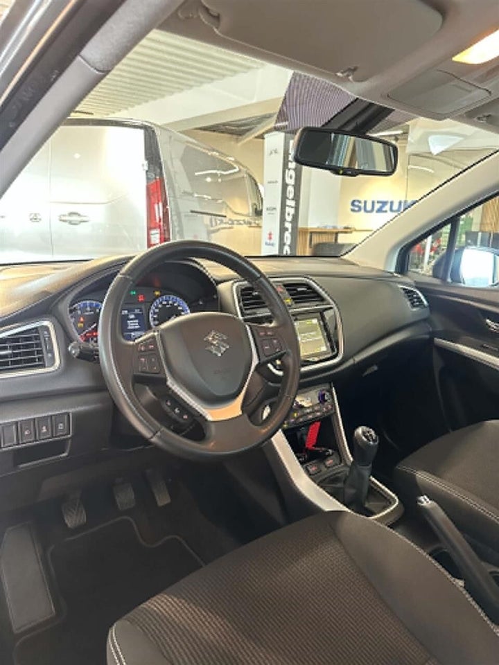 Suzuki S-Cross 1,0 Boosterjet Active 5d