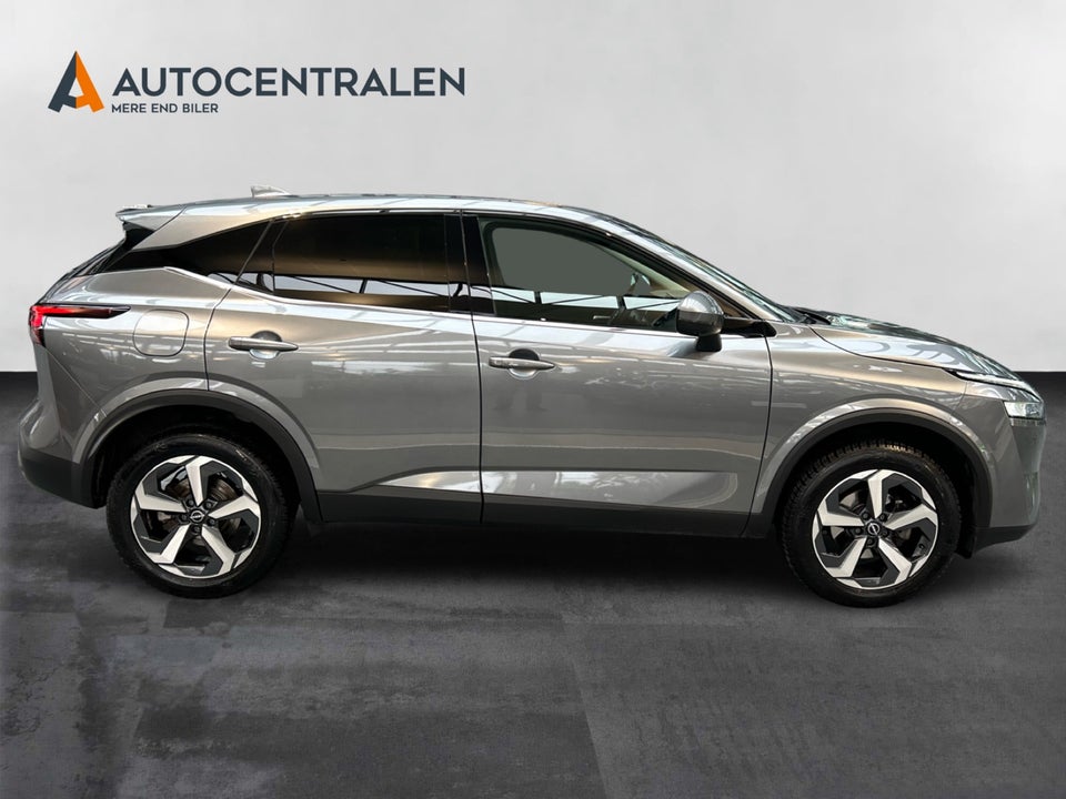 Nissan Qashqai 1,3 mHEV N-Connecta X-tr. 5d