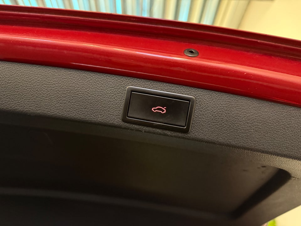 Skoda Octavia 2,0 TSi 220 RS DSG 5d