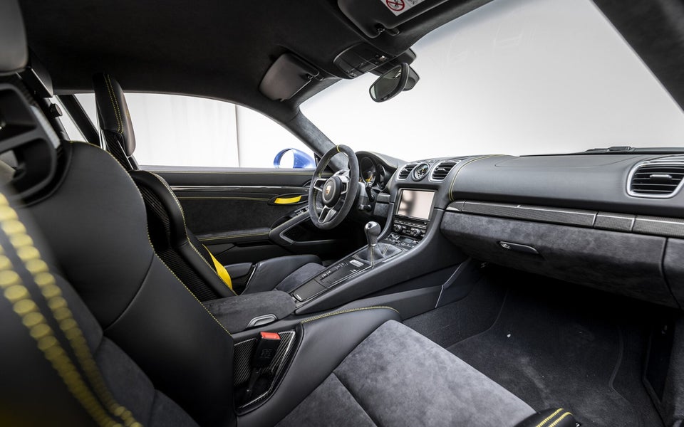 Porsche Cayman GT4 3,8  2d