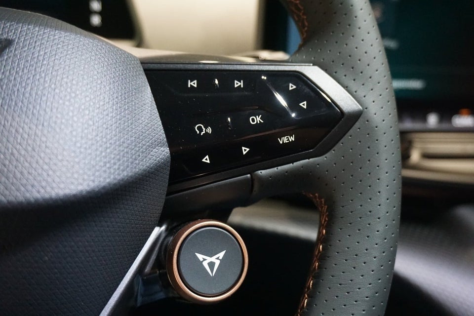 Cupra Tavascan 77 Adrenaline 5d