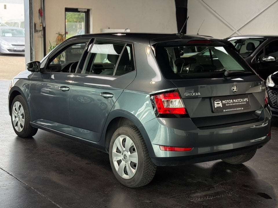 Skoda Fabia 1,0 MPi 60 Ambition 5d