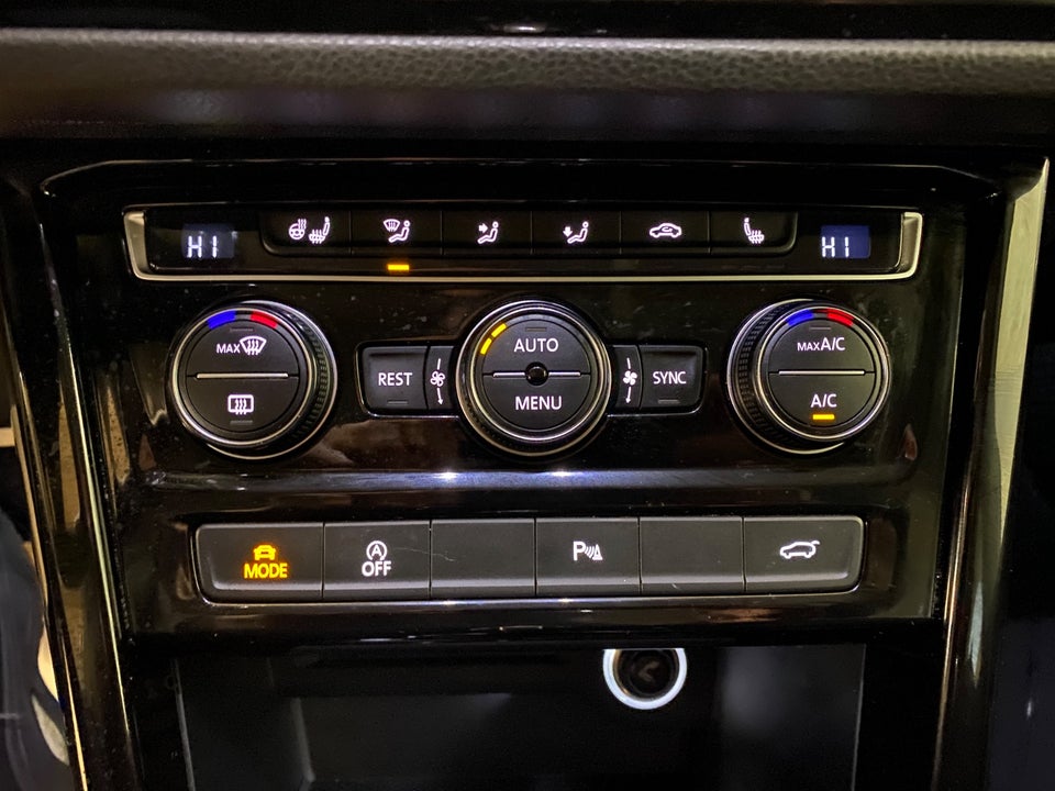 VW Touran 1,4 TSi 150 Highline DSG 7prs 5d