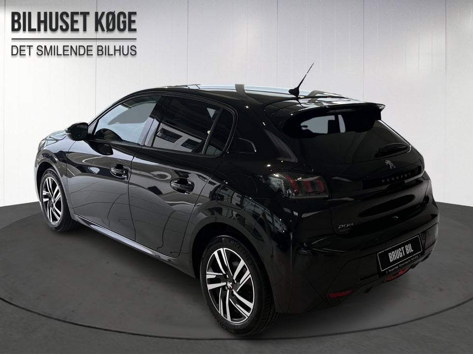 Peugeot 208 1,2 PureTech 100 Allure EAT8 5d