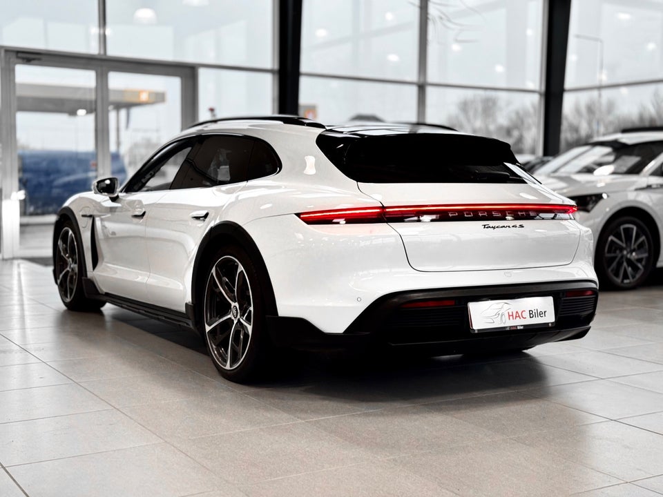 Porsche Taycan 4S Performance+ Cross Turismo 5d
