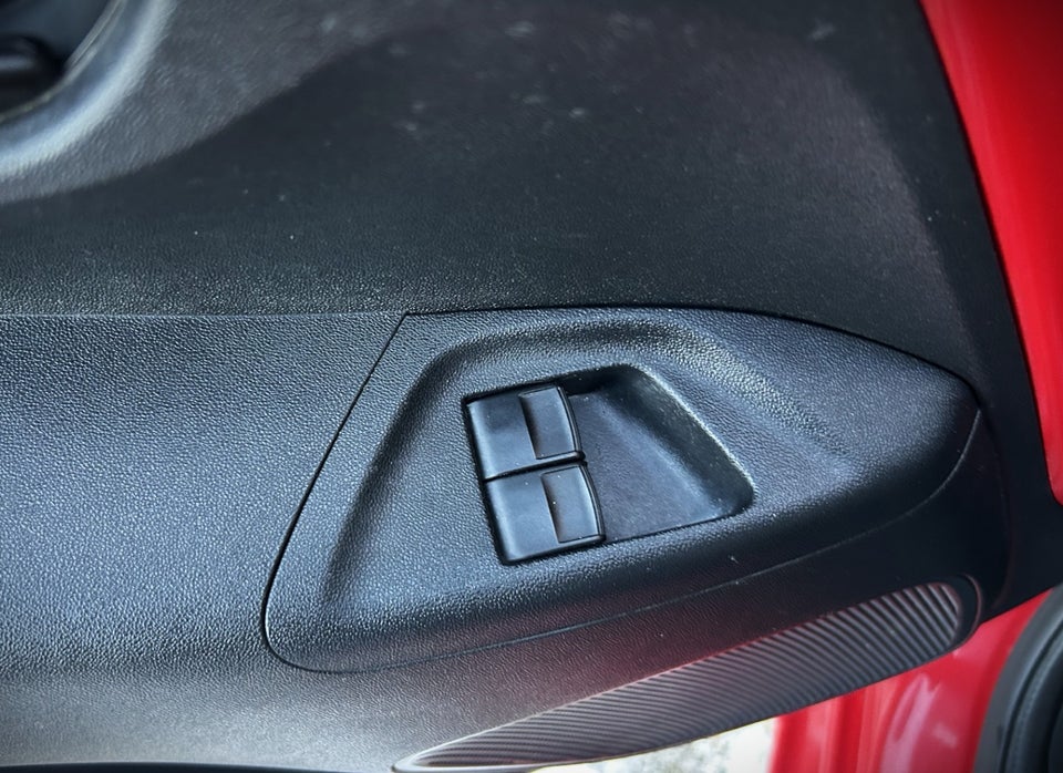 Toyota Aygo 1,0 VVT-i x-play x-touch 5d