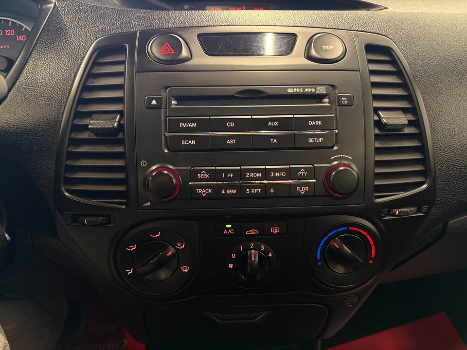 Hyundai i20 1,25 Classic 5d