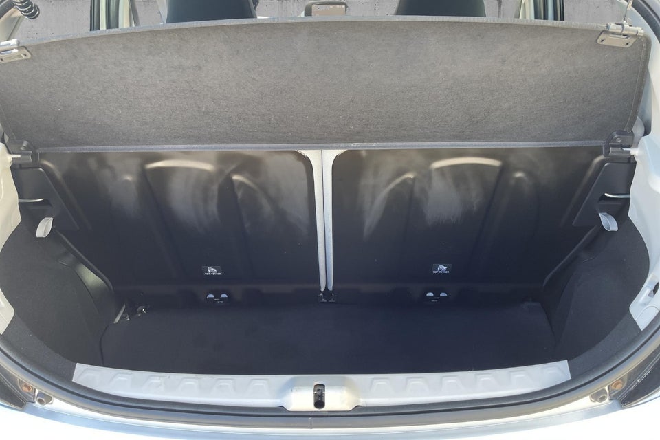 Toyota Aygo 1,0 VVT-i x-play 5d