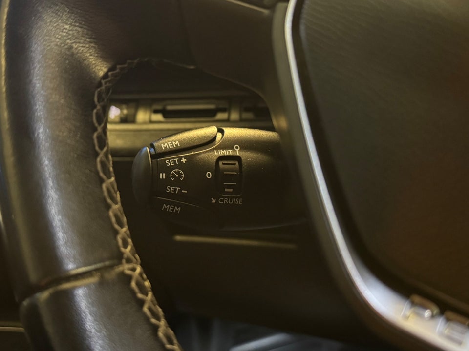 Peugeot 5008 1,6 BlueHDi 120 Allure 7prs 5d