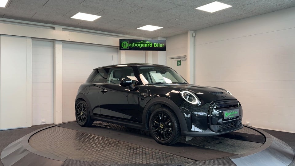 MINI Cooper SE Edition Premium 3d