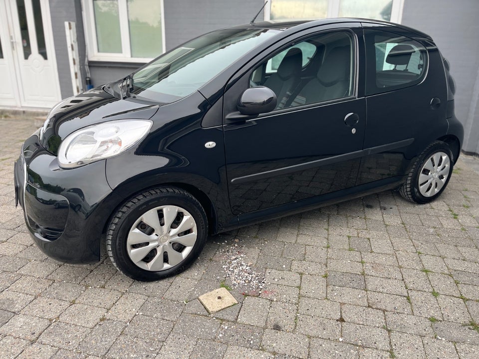 Citroën C1 1,0i Exclusive 5d