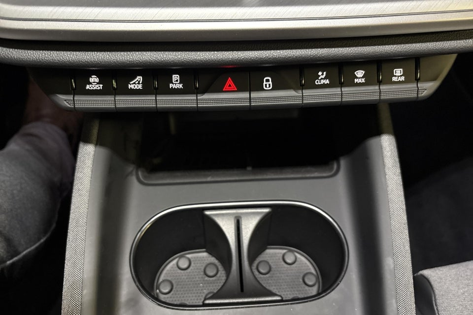 Skoda Enyaq 85 iV Loft 5d