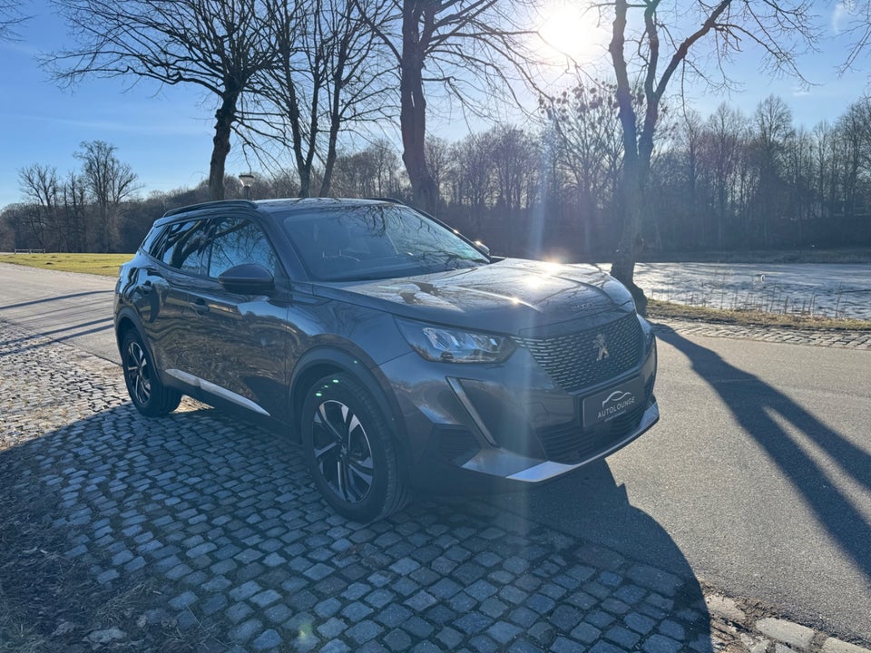 Peugeot 2008 1,2 PureTech 100 Allure Pack 5d