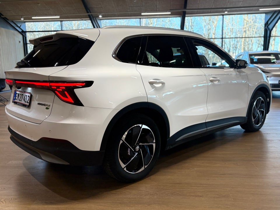 MG MGS5 64 Luxury 5d