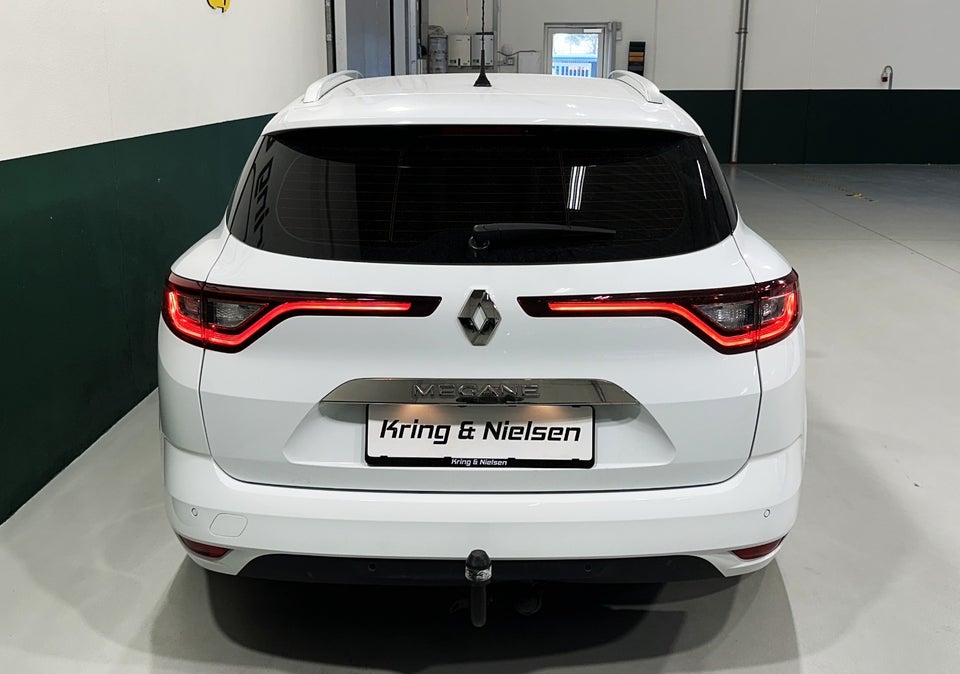 Renault Megane IV 1,3 TCe 140 Limited Sport Tourer 5d