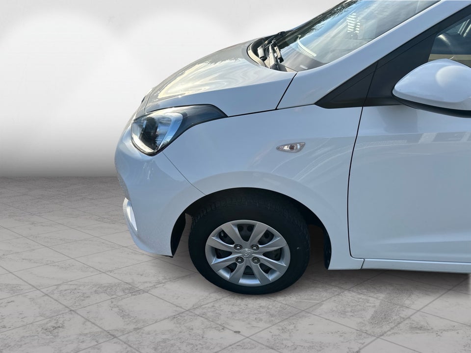 Hyundai i10 1,0 Touch 5d