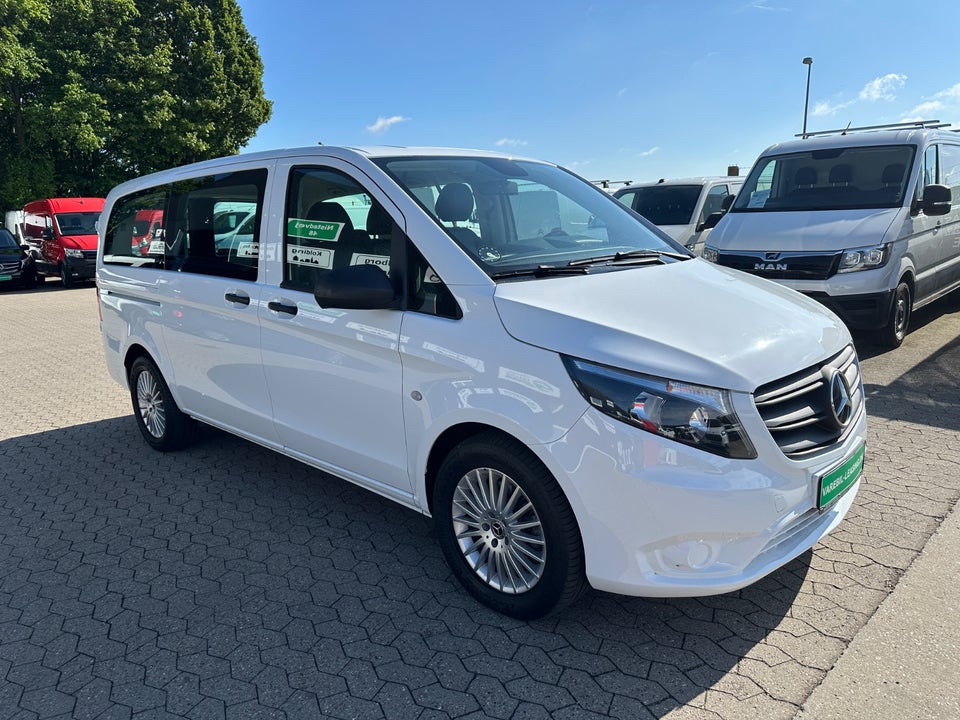 Mercedes eVito 129 Tourer PRO L Van