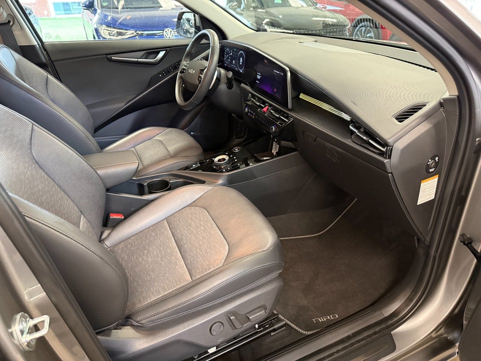 Kia Niro 64 EV Spirit 5d