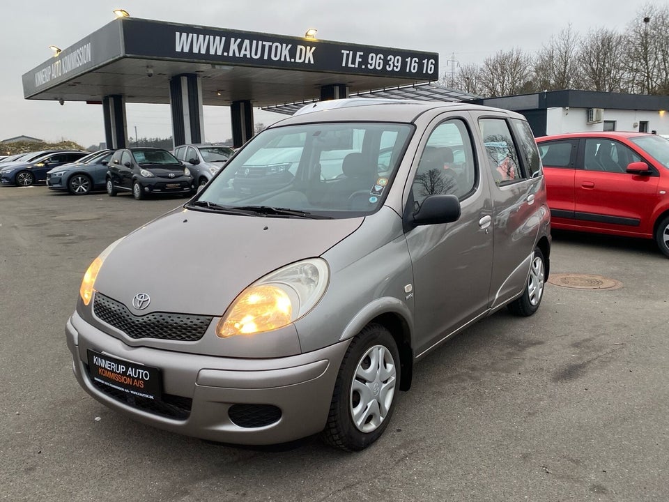 Toyota Yaris Verso 1,3 Sol 5d