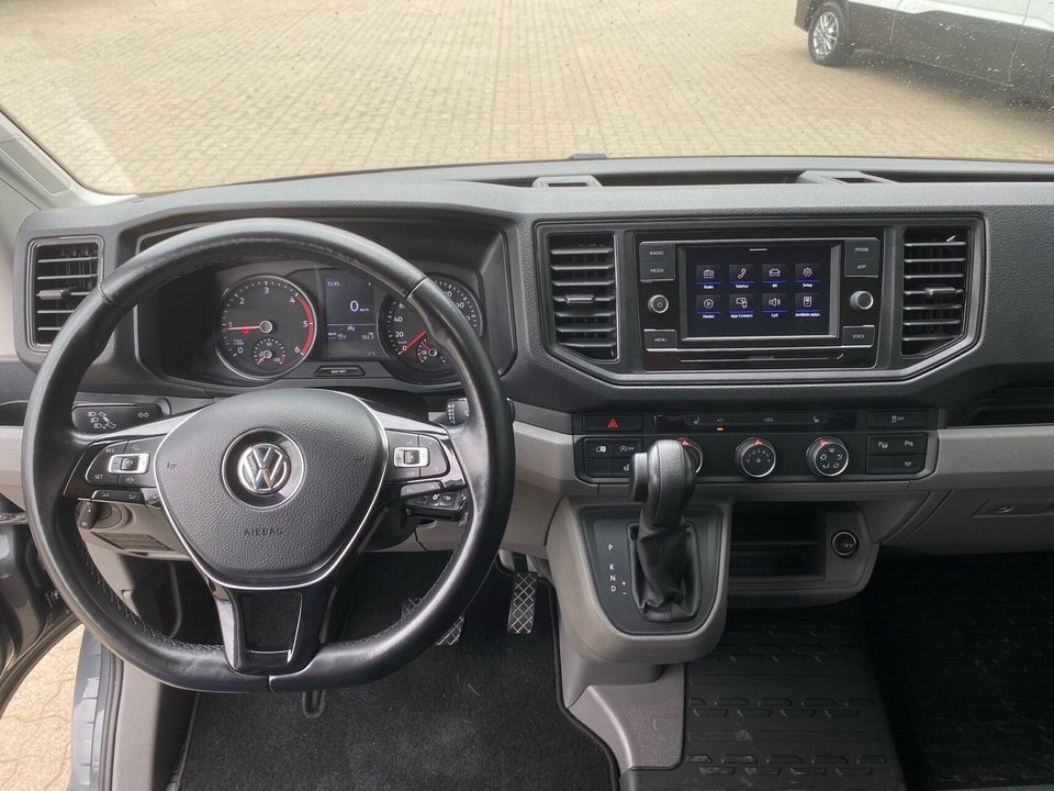 VW Crafter 35 2,0 TDi 177 Kassevogn L3H3 aut.